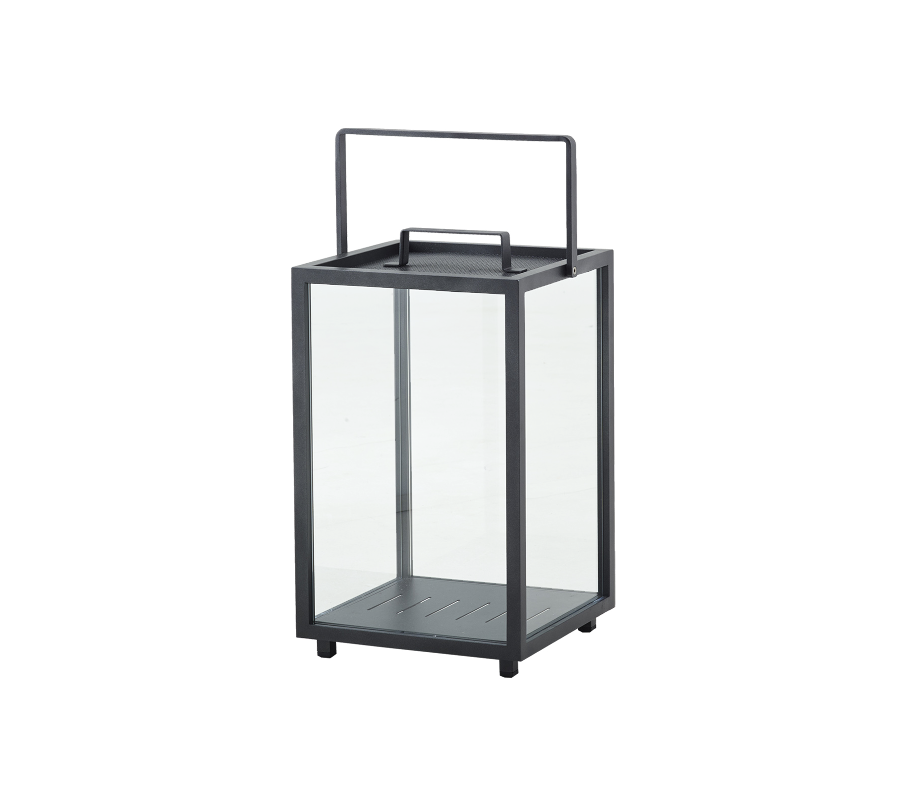 Glasslaterne med en metallramme og håndtak, med et strømlinjeformet design for dekorativ bruk eller belysning.