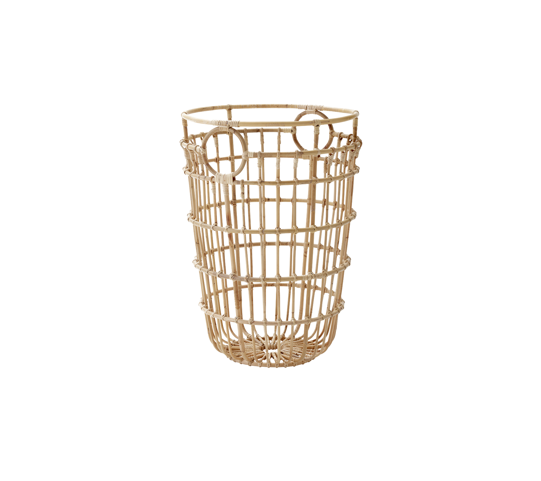 En vevd oppbevaringskurv laget av naturlige materialer med sylindrisk form og rutenettmønster og to håndtak for enkel bæring.