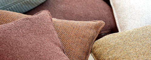 Outdoor scatter cushions