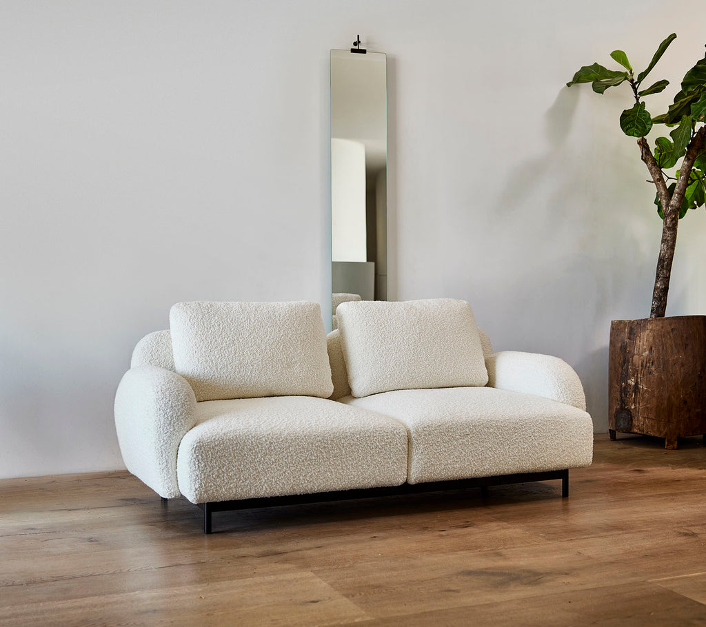 Aura 2-seter sofa