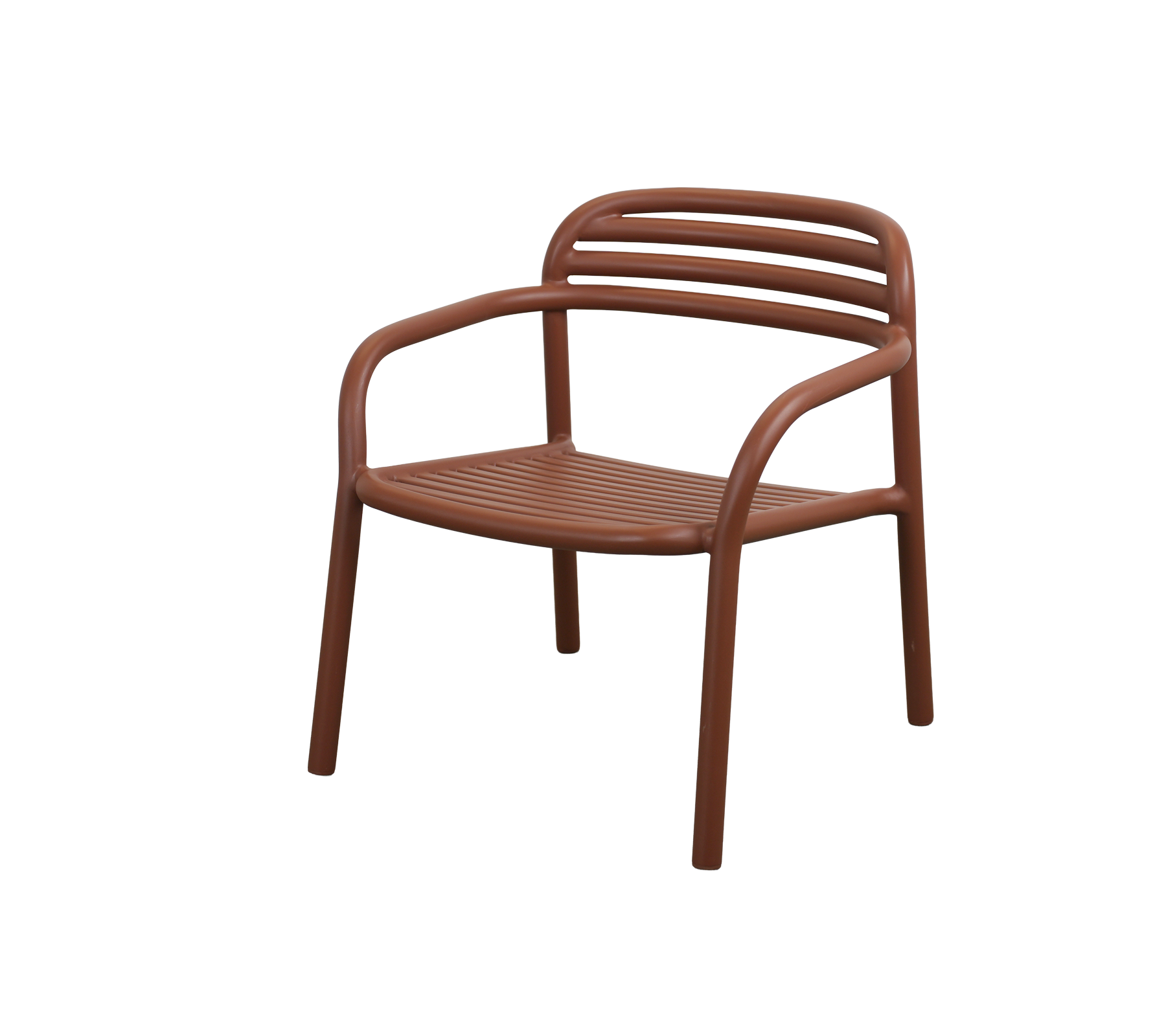 Ørkenrød stol med et slankt, moderne design.