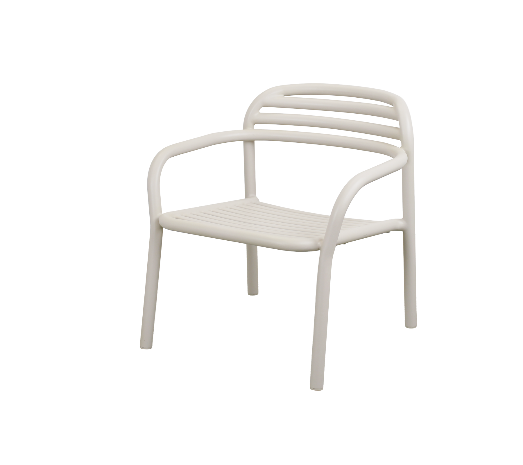 Moderne sandfarget stol med minimalistisk design.