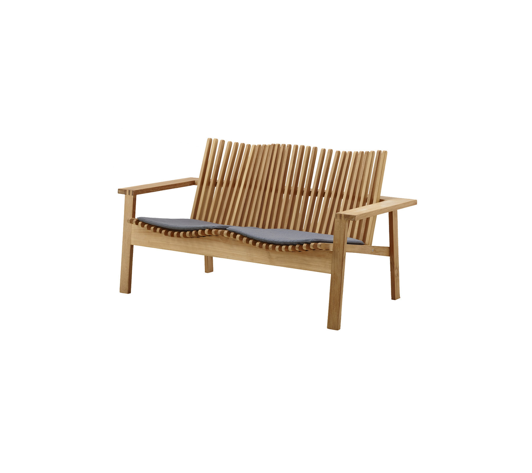 Stilfull trebenk med lamellrygg og komfortabel grå pute, perfekt for avslapning og sitteplasser i ethvert rom.