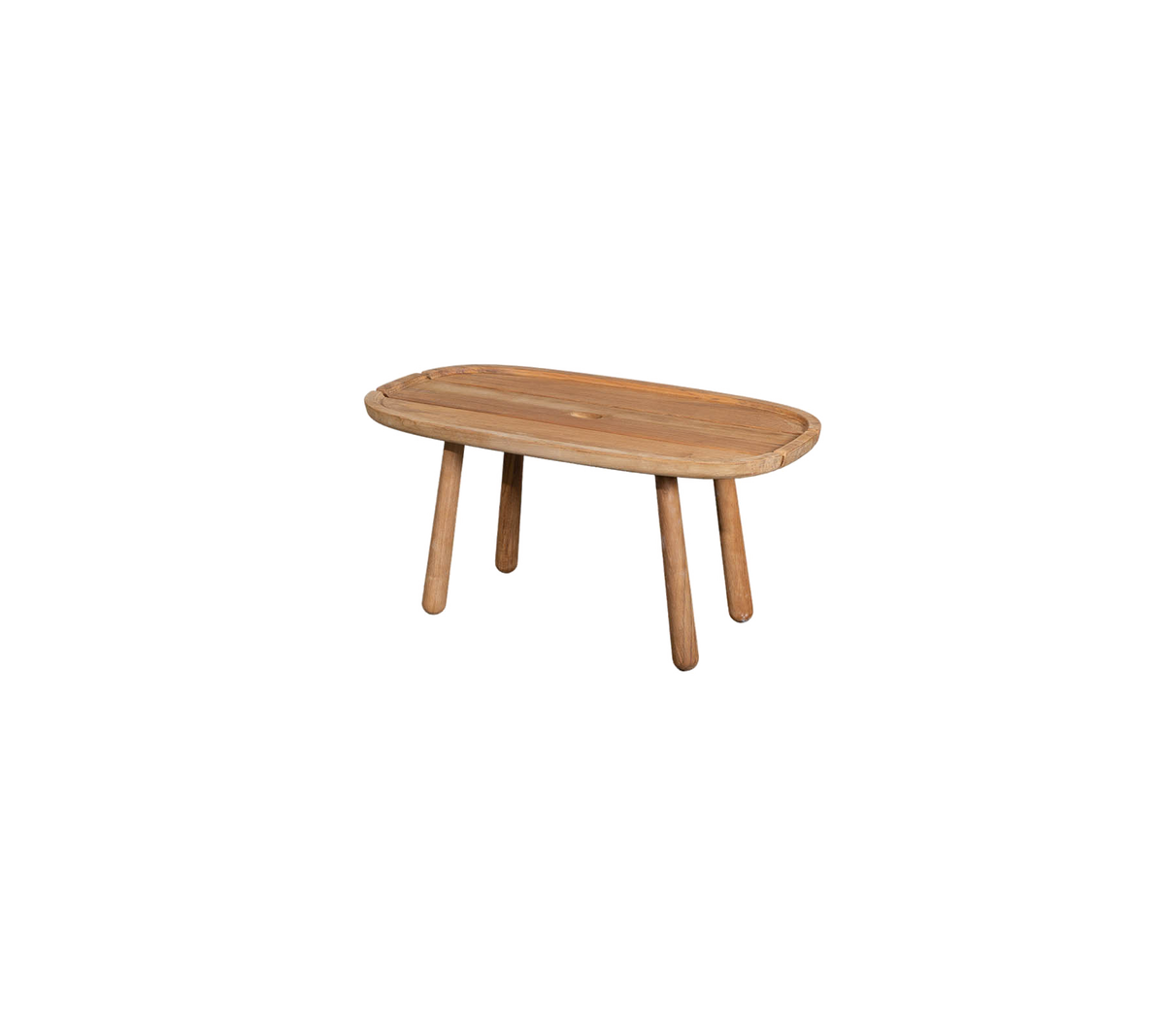 Et trebord med oval topp og fire solide ben, designet for en moderne eller rustikk estetikk.