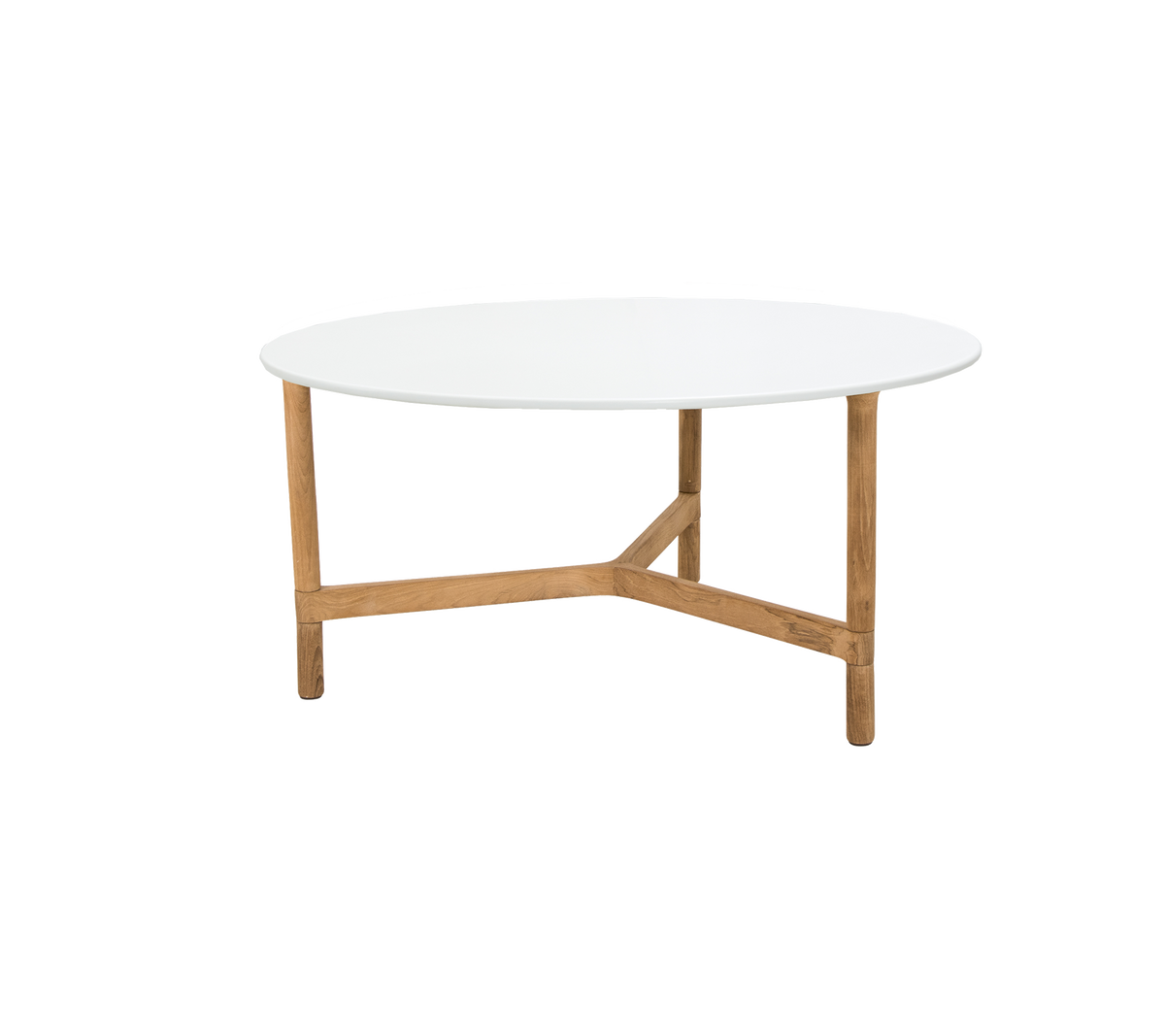 Et rundt kaffe bord med en glatt hvit topp støttet av solide treben med et unikt kryssdesign.