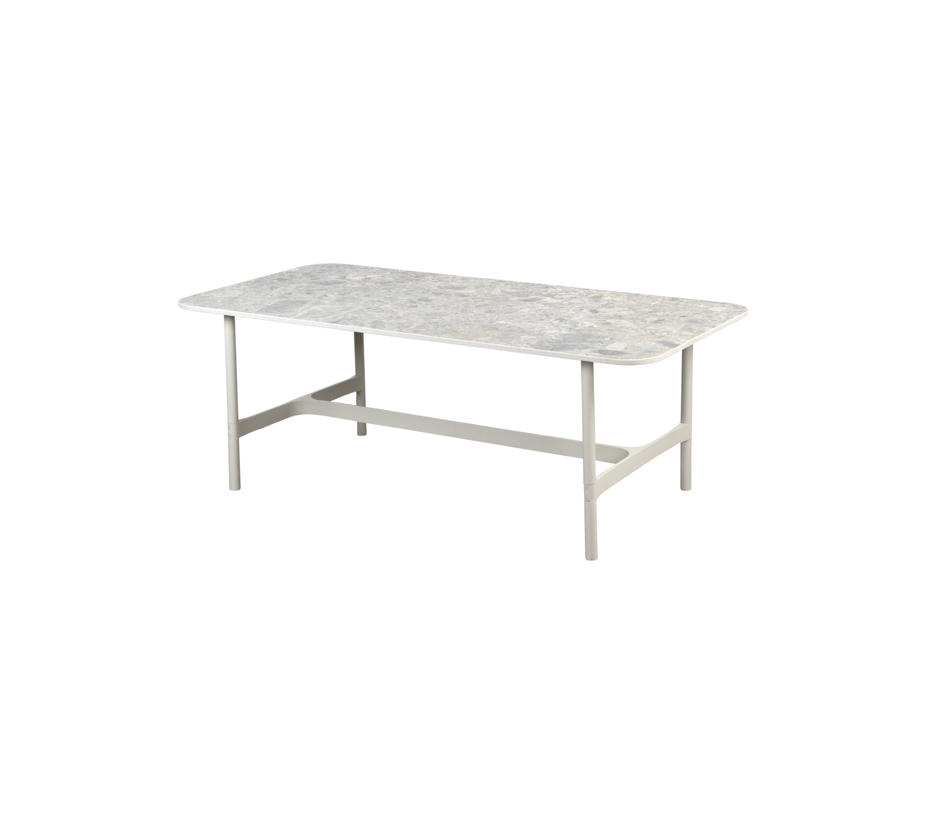 Et rektangulært bord med en teksturert overflate og solide ben, designet for ulike omgivelser og aktiviteter.