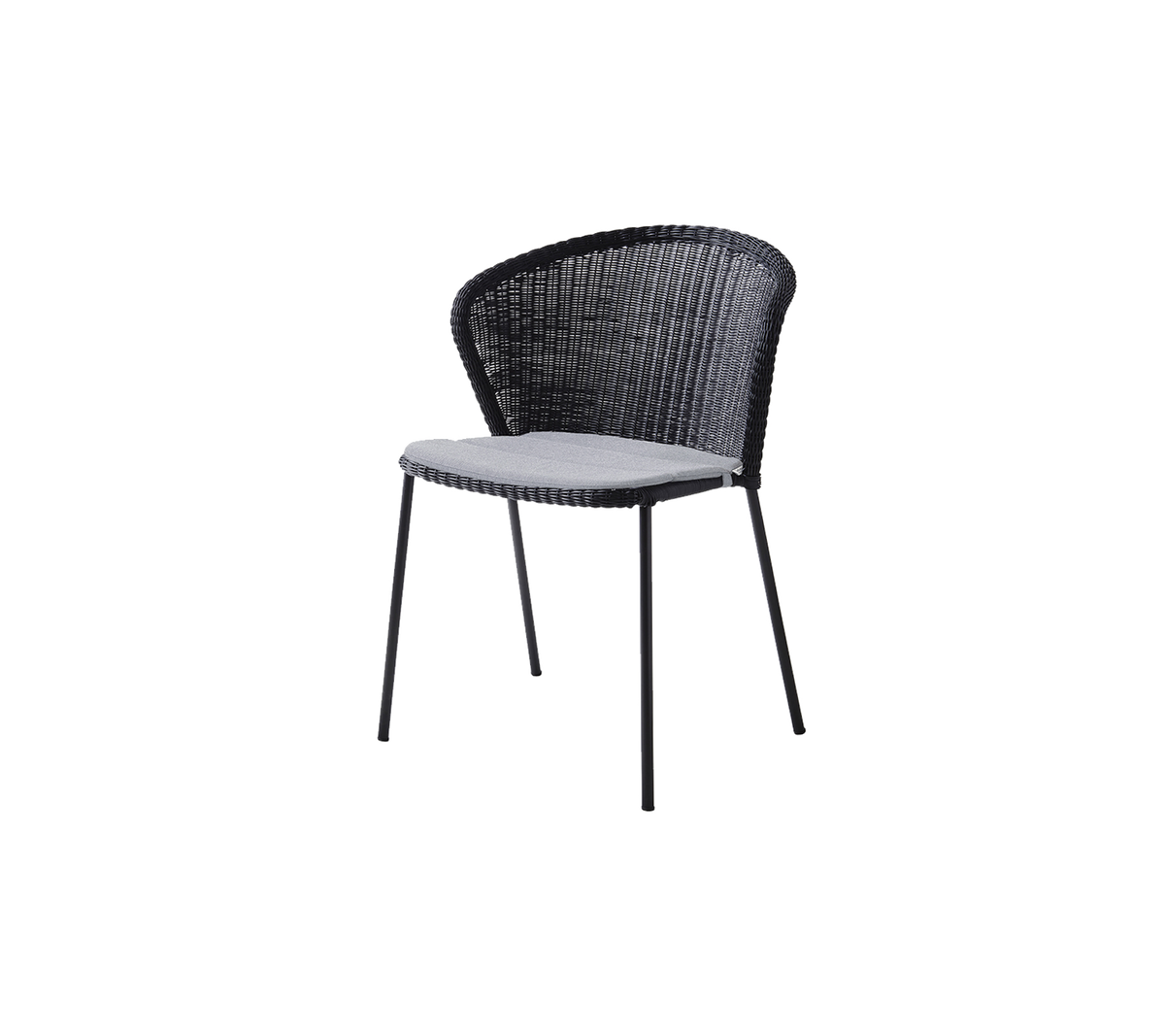 Stilfull svart stol med et vevd design og et komfortabelt lys sete. Ideell for moderne innredning og uformell seating.