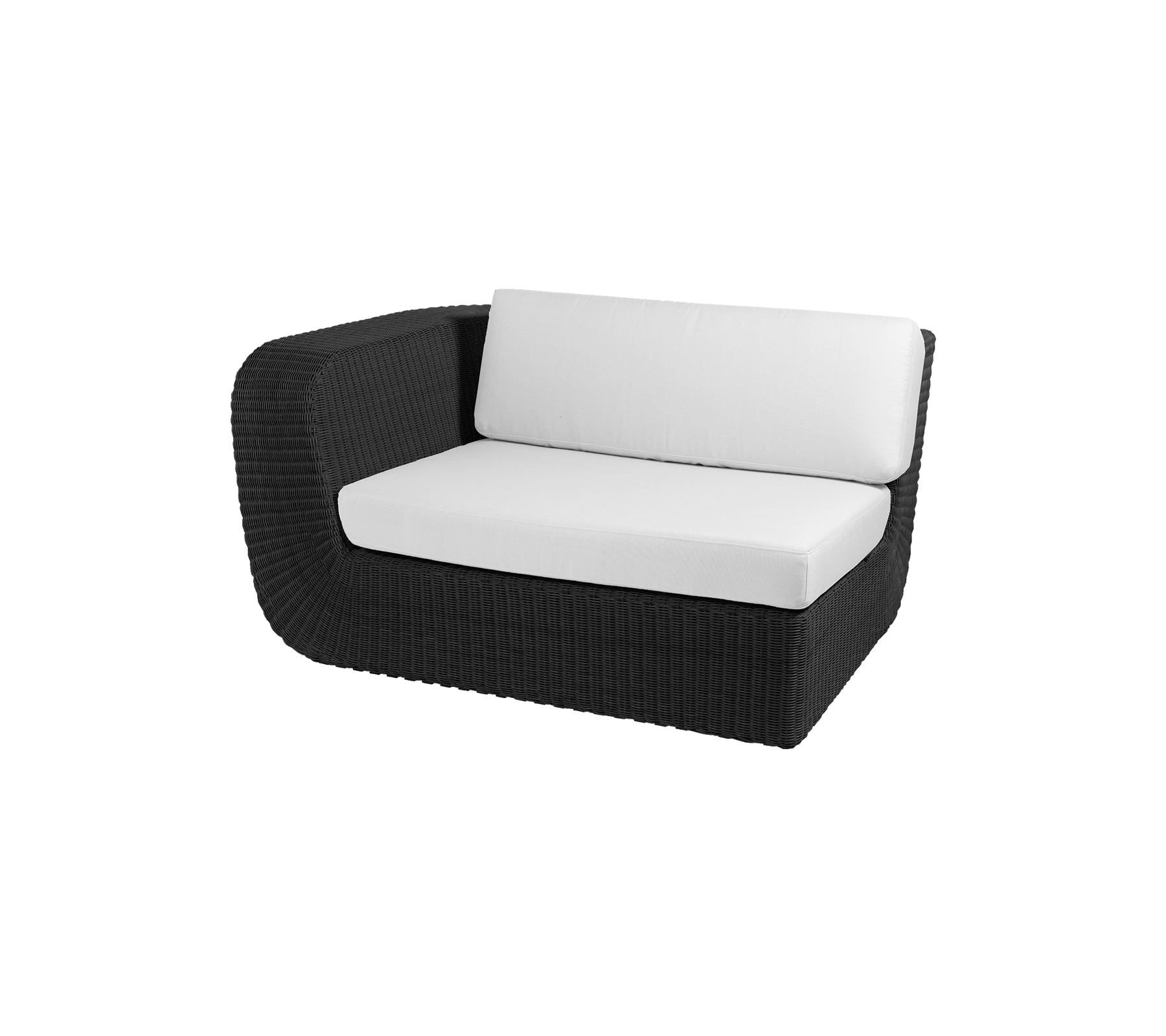 Moderne svart kurv loveseat med hvite puter, perfekt for koselige sitteplasser og stilfull innendørs eller utendørs dekor.