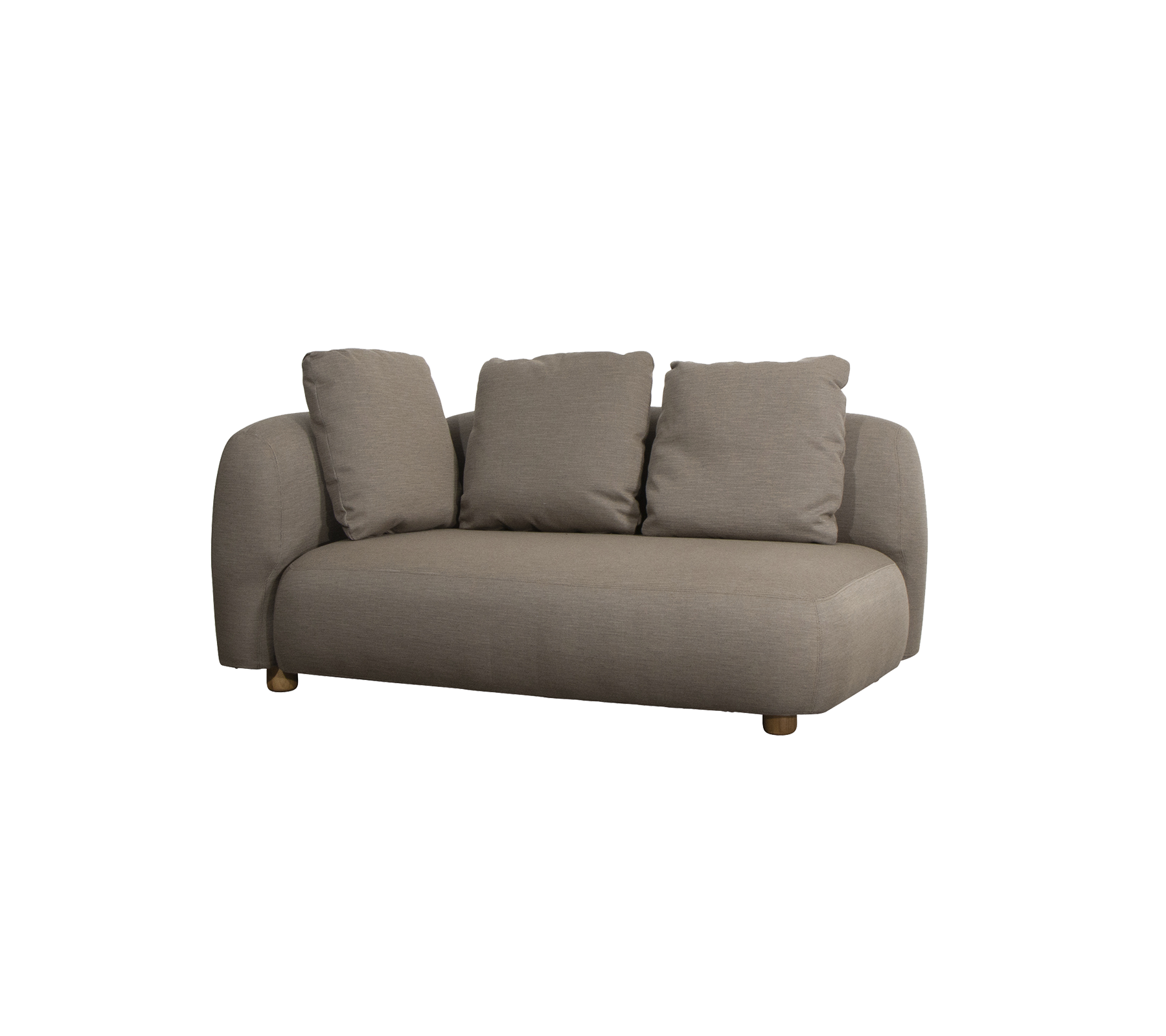 Stilig, moderne sofa med tre myke puter og en myk stoffoverflate, med runde kanter og treben.