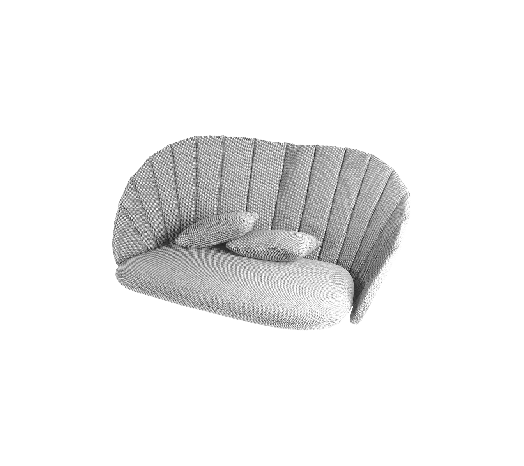 Stilrent buet sofa med et mykt grått stoff og tre myke puter, med et ribbet design for ekstra eleganse.