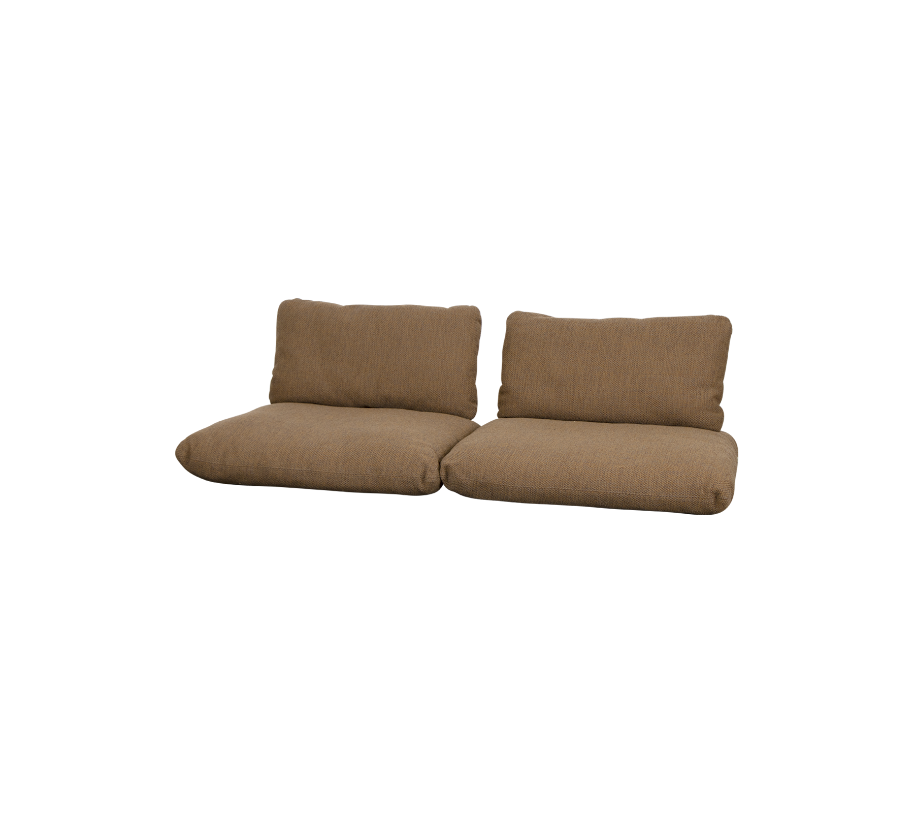 En moderne, brun polstret sofa med deilige puter og minimalistisk design, perfekt for uformell sitting.