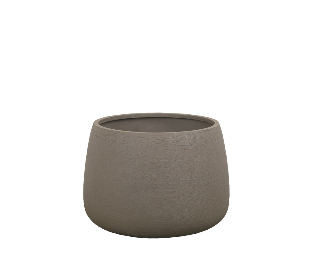 Moderne taupe planter med et enkelt design.
