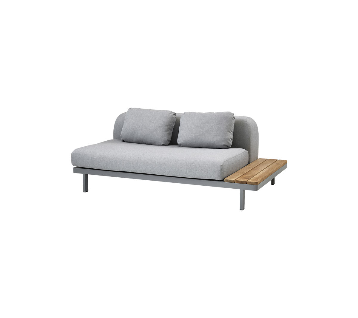 Moderne sofa med et elegant design, med myk grå polstring og et trebord for ekstra funksjonalitet.