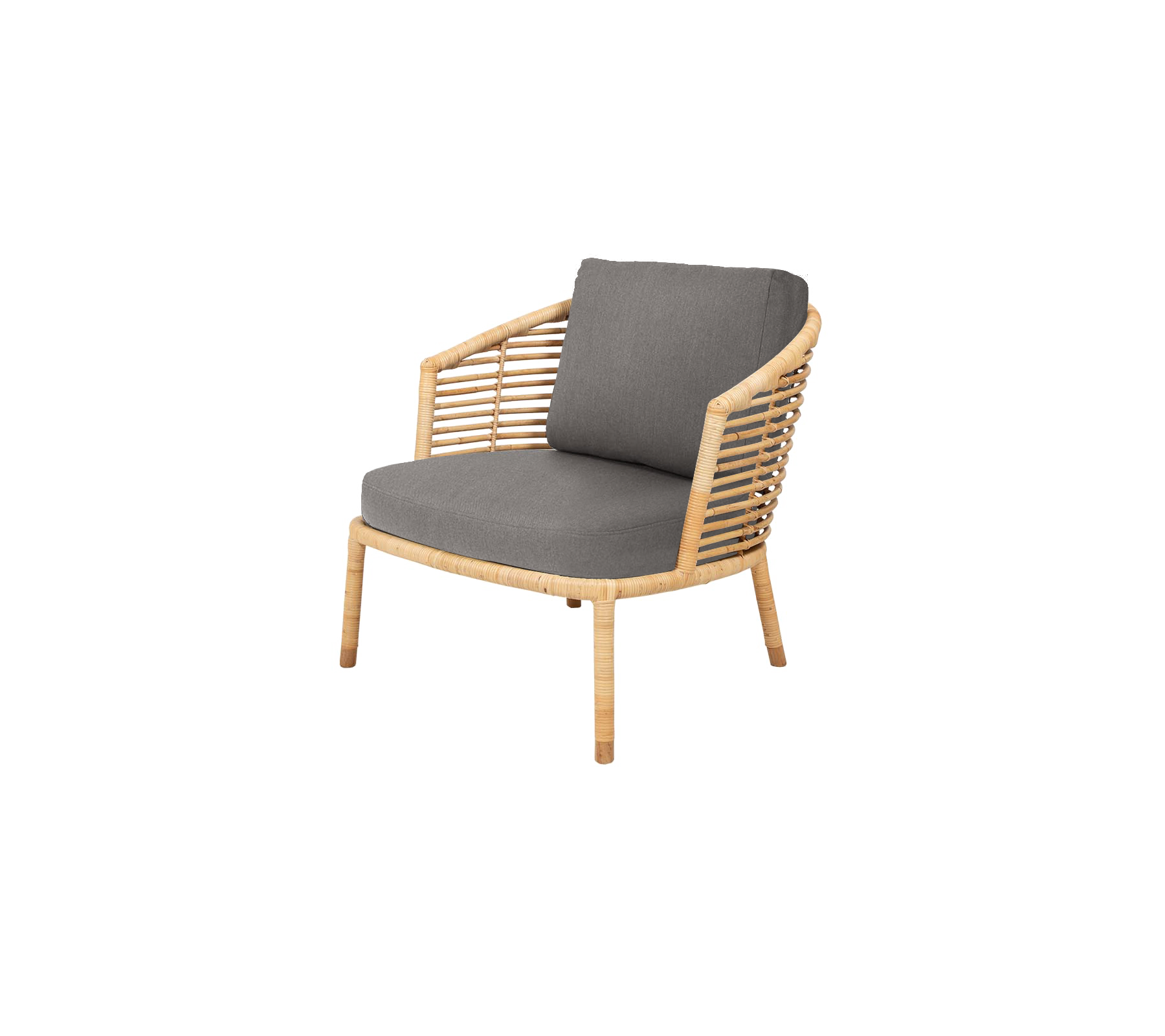 Moderne stol med en ramme av naturlig tre og grå polstrede puter, med en stilfull ribbet ryggstøtte for ekstra eleganse.