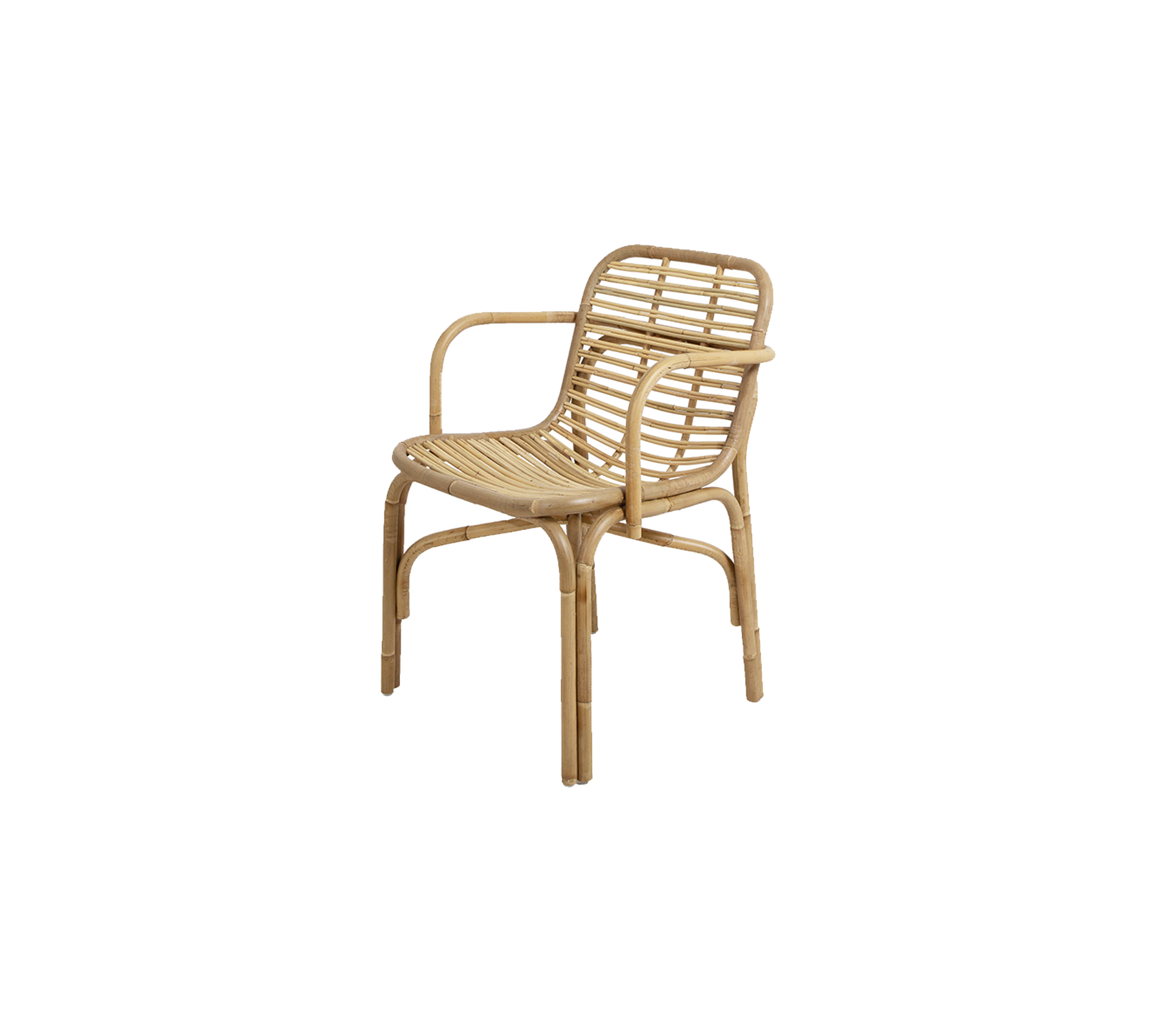 En stilfull stol laget av flettet materiale med lett design og armlener, perfekt for å tilføre et naturlig preg til ethvert rom.