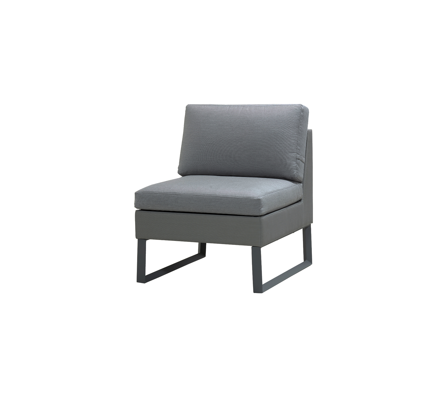 Stilig grå stol med moderne design, som har myke puter og en minimalistisk ramme for komfortabel sitting.