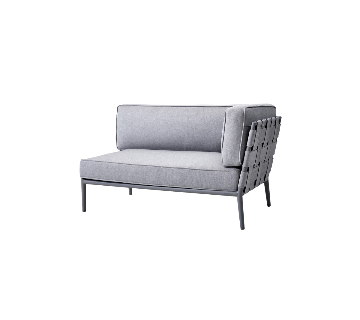 Moderne grå lenestol med et stilrent design og vevd ryggstøtte, perfekt for stilfull sitting i forskjellige omgivelser.