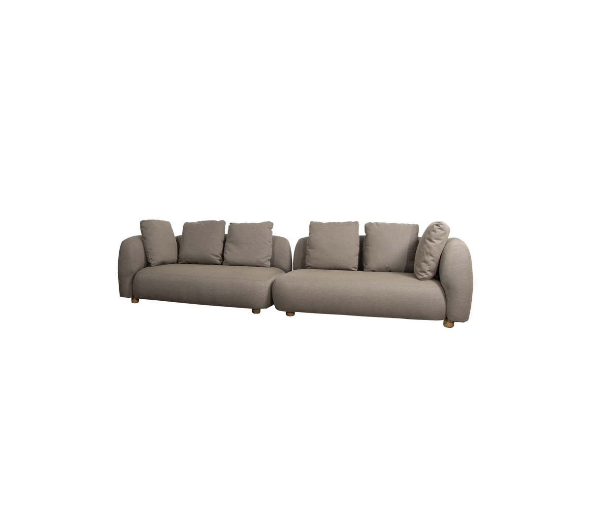 Moderne L-formet sofa i en nøytral tone, med myke puter og avrundede armlener, ideell for komfortabel sitting.
