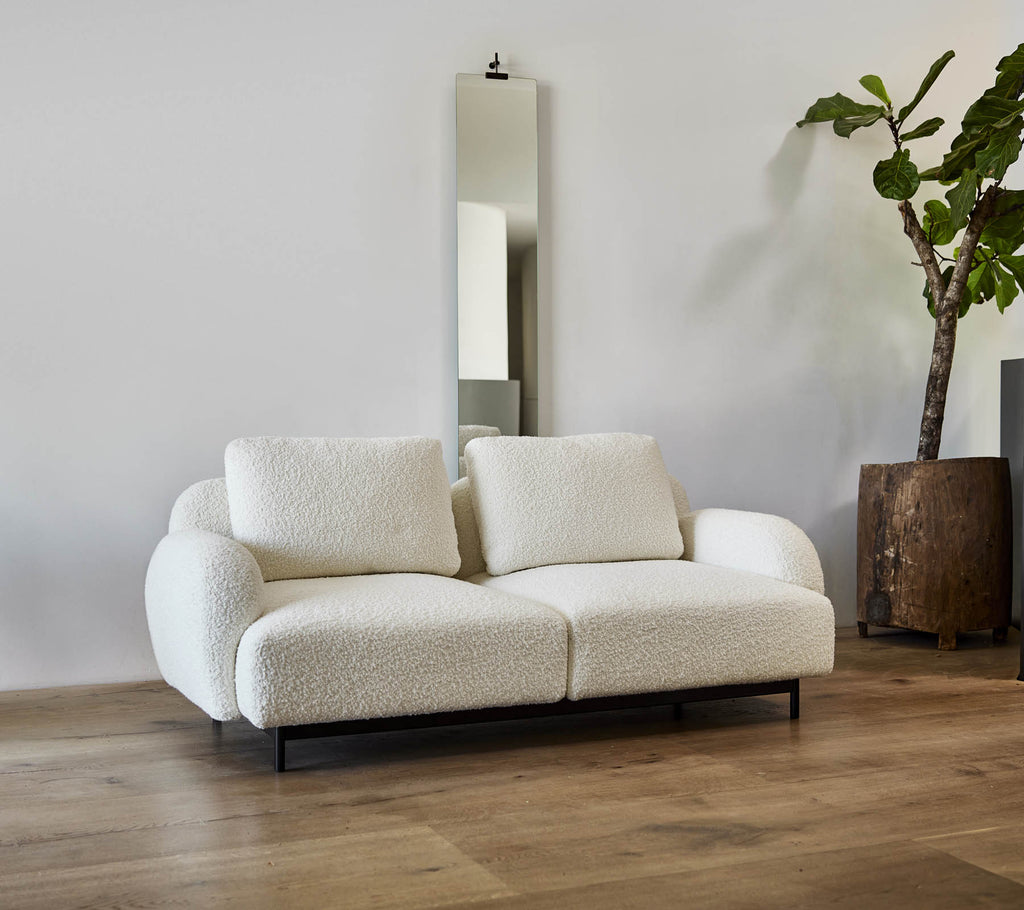 Aura 2-seter sofa